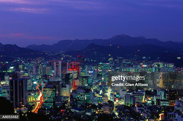 skyline of seoul, south korea at dusk - dior addict stellar shine april 2019 tokyo or seoul bildbanksfoton och bilder