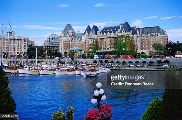 victoria harbor in canada - victoria harbour vancouver island stock pictures, royalty-free photos & images