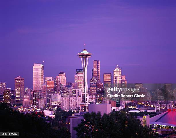 seattle at dusk - seattle center - fotografias e filmes do acervo