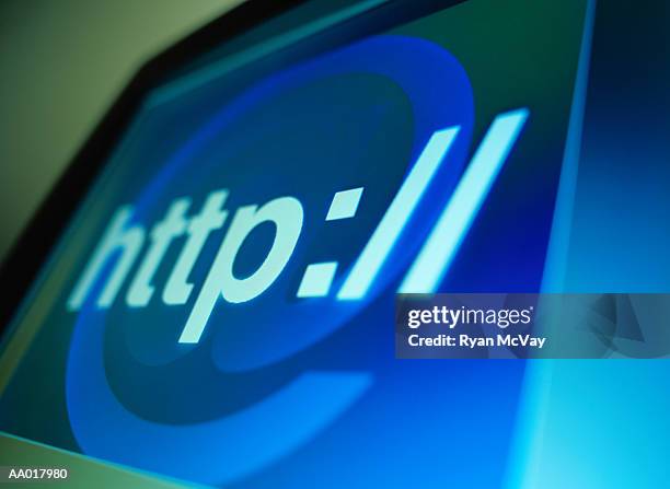 hypertext transfer protocol on a computer monitor - hypertext transfer protocol stockfoto's en -beelden