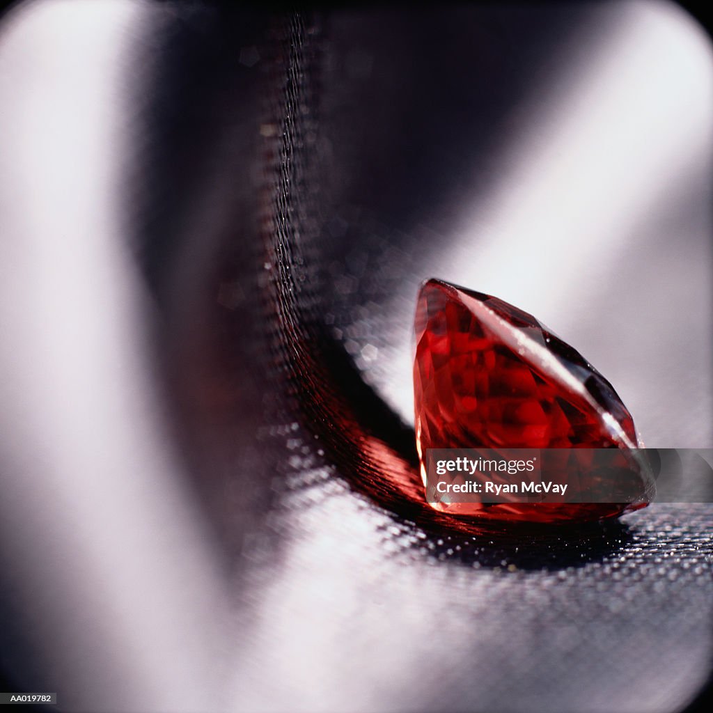 Almondite Almandite Garnet High-Res Stock Photo - Getty Images
