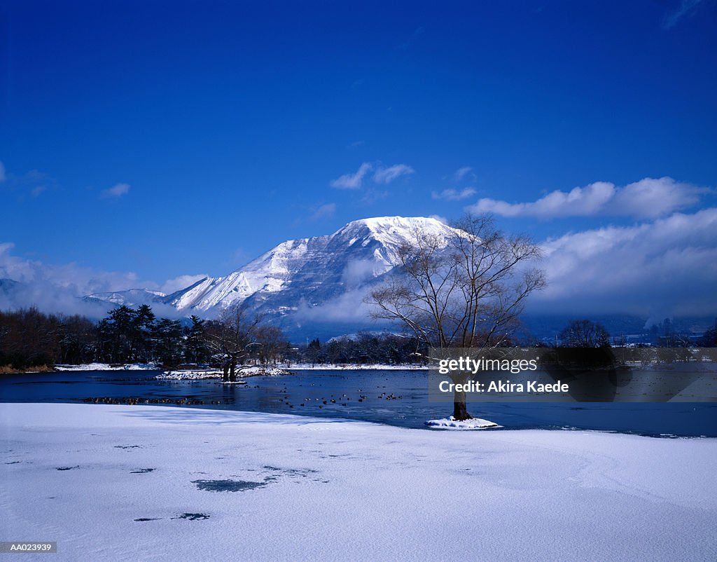 Lake Mishima and Ibuki Mountain