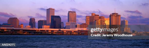 new orleans skyline, louisiana - new orleans imagens e fotografias de stock