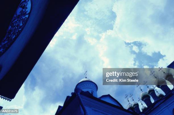 the kremlin - zwiebelturm stock-fotos und bilder