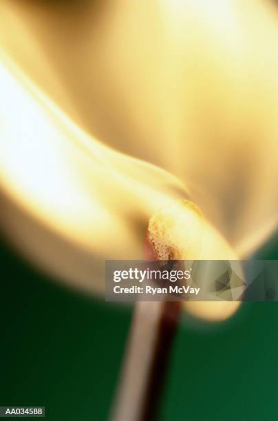 flame of matchstick - flame stock-fotos und bilder