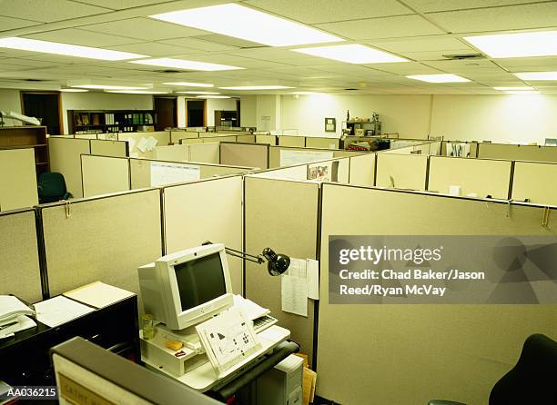 office - office cubicle stock pictures, royalty-free photos & images