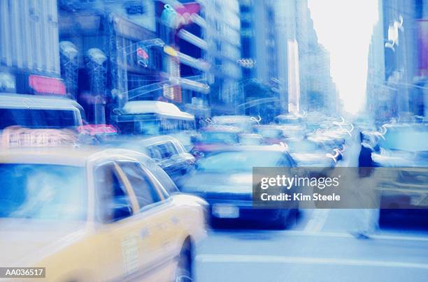 new york city - proceso cruzado fotografías e imágenes de stock