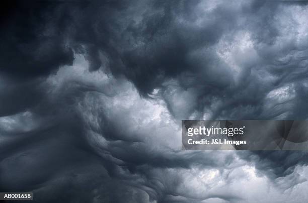 storm clouds - hot weather bildbanksfoton och bilder