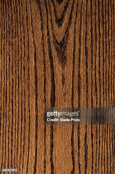 wood grain -- oak with walnut finish - wood grain 個照片及圖片檔