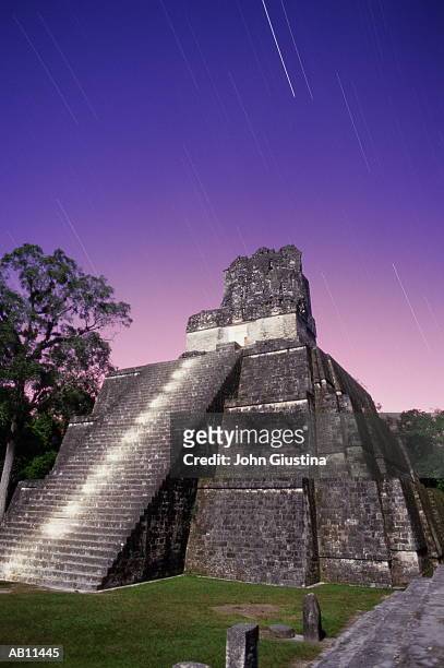 guatemala, tikal, temple ii - tikal stock pictures, royalty-free photos & images