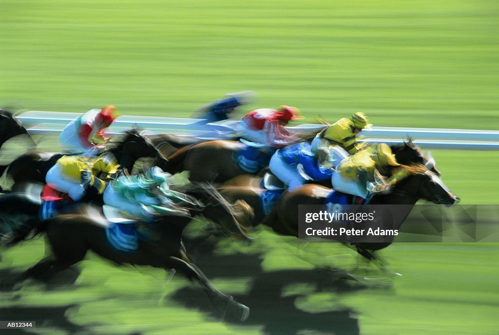 Horse race, elevated view (blurred motion)