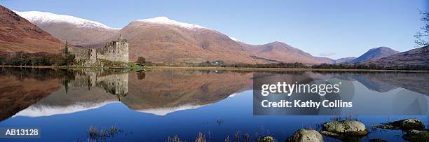 scotland, argyll, kilchurn castle and loch aweargyll - loch awe bildbanksfoton och bilder