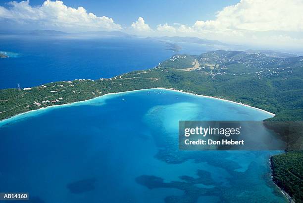 united states virgin islands, saint thomas, magen's bay, aerial - magens bay stock pictures, royalty-free photos & images