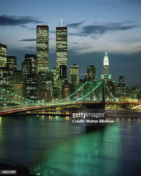 usa, new york, new york city, brooklyn bridge and skyline, night - twin towers manhattan stock pictures, royalty-free photos & images