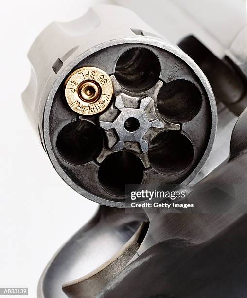 smith and wesson .38 revolver - smith wesson stockfoto's en -beelden