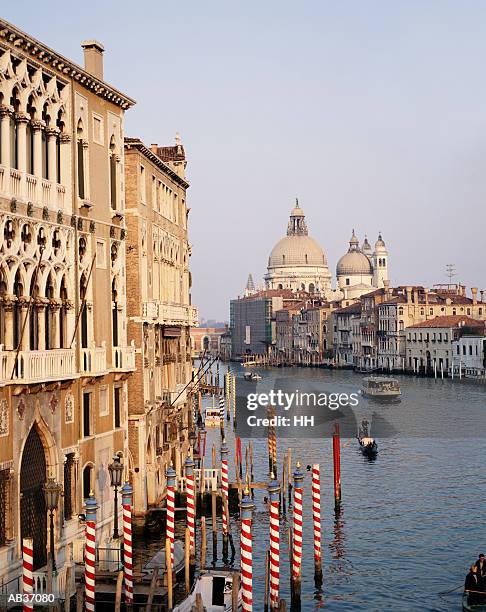 6,594 Maria Post Stock Photos, High-Res Pictures, and Images - Getty Images
