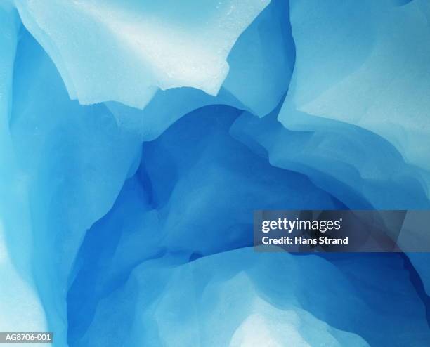 glacial ice, close-up - glacier stockfoto's en -beelden