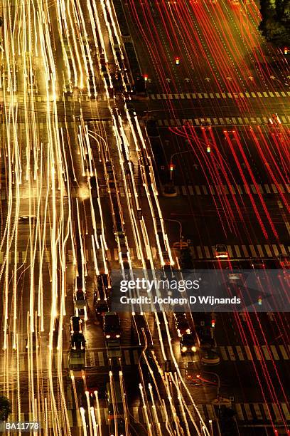 traffic at night, elevated view (long exposure) - buenos aires province stock pictures, royalty-free photos & images