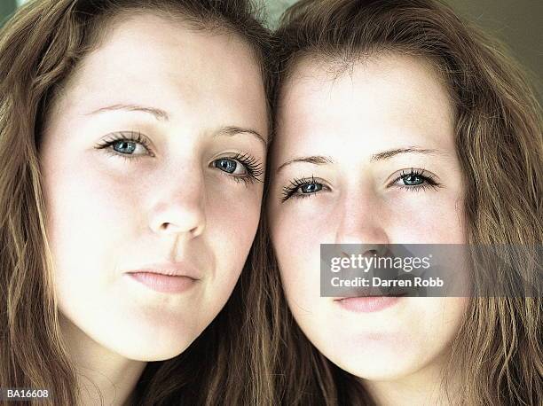 teenage twin girls (16-18) portrait, close-up - 07 stock pictures, royalty-free photos & images