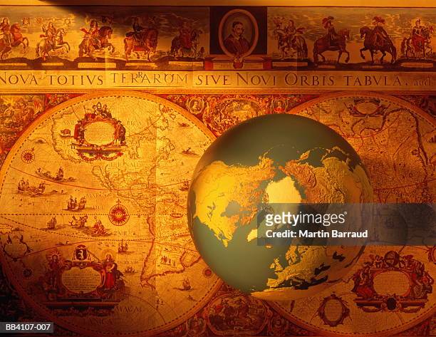 modern globe showing northern hemisphere, antique map background - continente americano foto e immagini stock