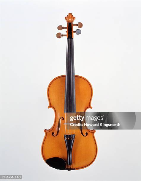 violin - musical instrument white background stock pictures, royalty-free photos & images