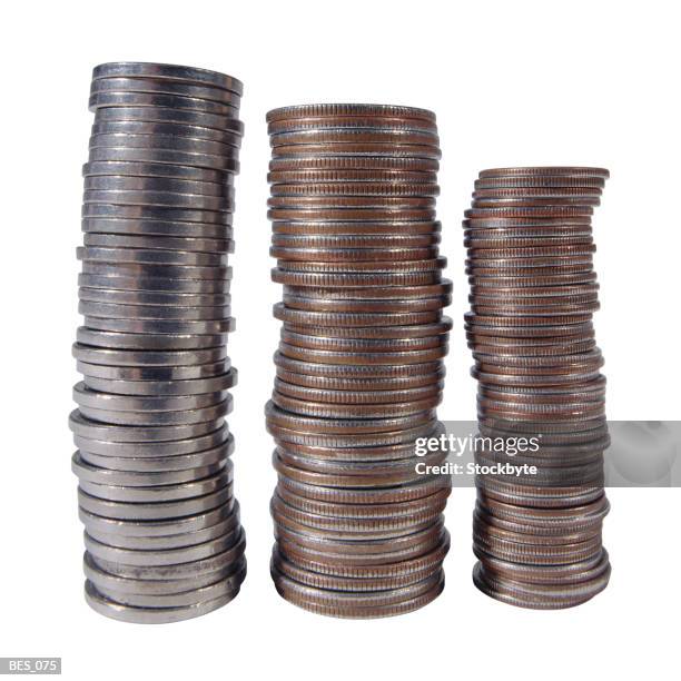 three stacks of coins of different denominations - moeda de dez cents - fotografias e filmes do acervo