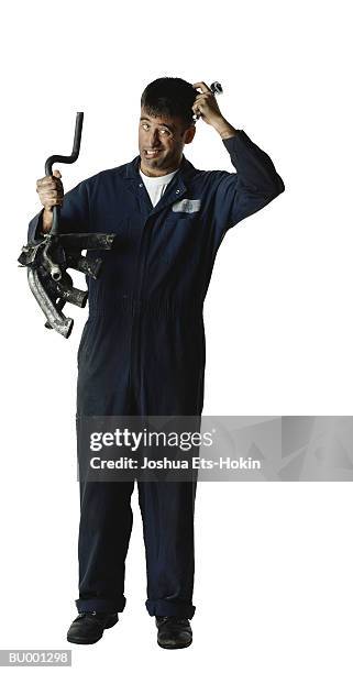 Distorted Mechanic Confused Mechanic Photos and Premium High Res Pictures - Getty Images