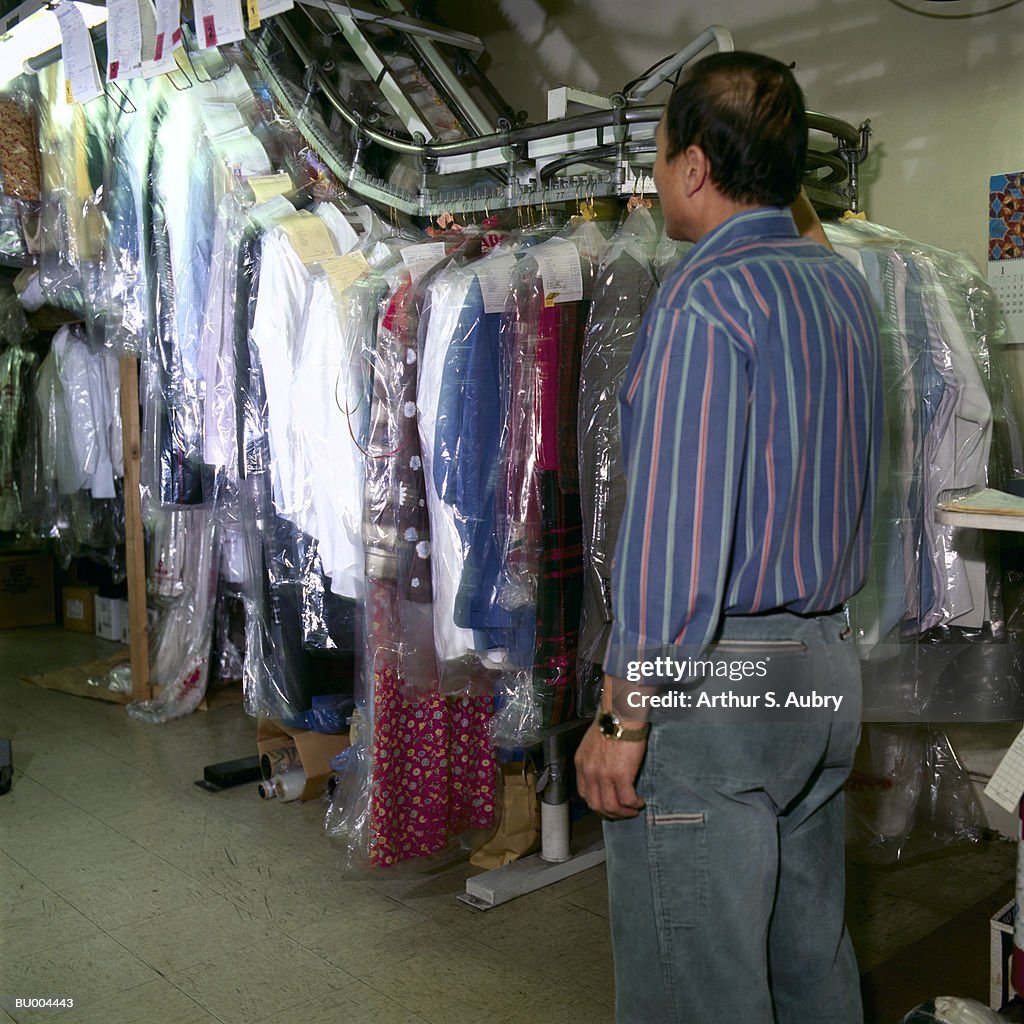 Dry Cleaner