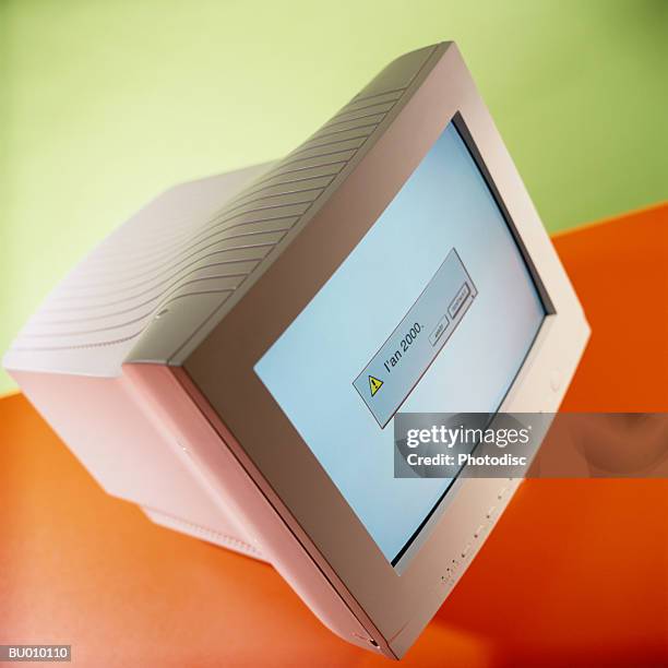 2000x Computer 2000s Computer Stock-Fotos und Bilder - Getty Images
