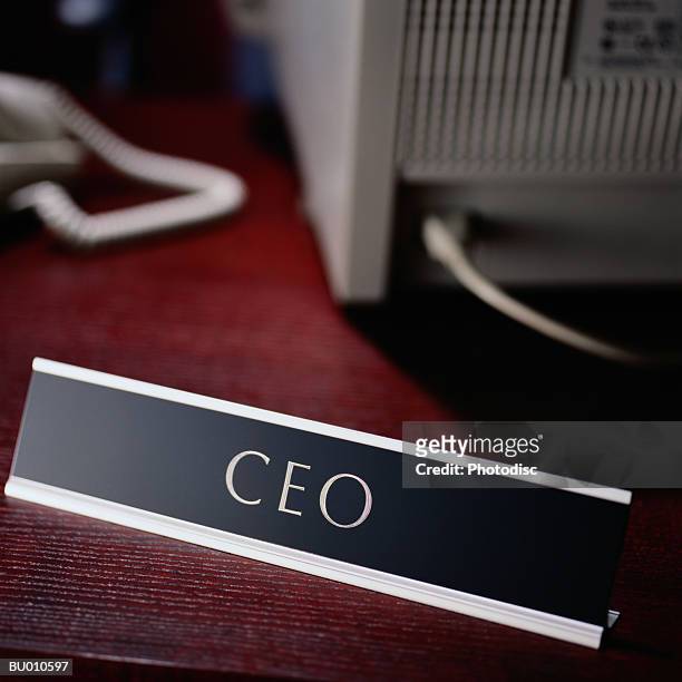 chief executive officer nameplate - chief imagens e fotografias de stock