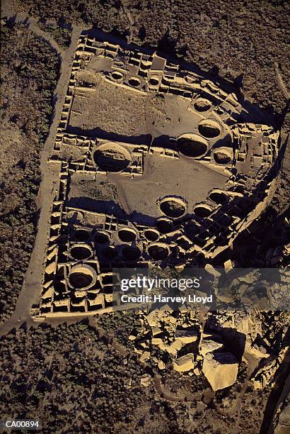usa, new mexico, chaco canyon, anasazi ruins, aerial view - chaco canyon ruins stock pictures, royalty-free photos & images