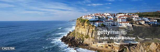 portugal, lisboa, azenhas do mar, coastal scenic - azenhas do mar imagens e fotografias de stock