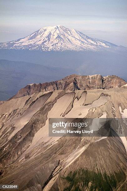 usa, washington state, mount st helens, aerial view - dormant volcano stock-fotos und bilder