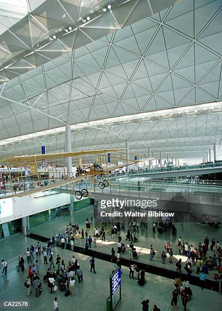 chen lap kok airport terminal hongkong - hong kong international airport stock pictures, royalty-free photos & images