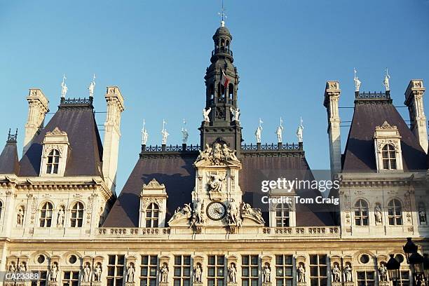 france, ile-de-france, paris, hotel de ville (city hall), exterior - ville stock pictures, royalty-free photos & images