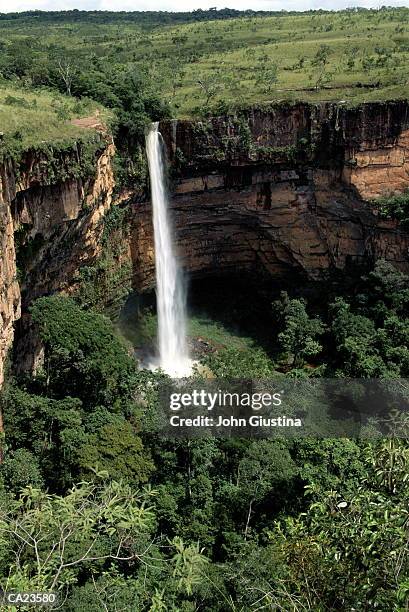 bridal veil falls, chapada mato grosso du sol, brazil - du stock pictures, royalty-free photos & images