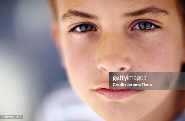 young girl (10-12 years) portrait - 12 13 years stock pictures, royalty-free photos & images