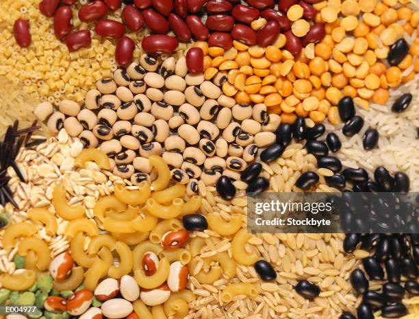 closeup of grains, beans, legumes, and pasta - black eyed pea stock pictures, royalty-free photos & images