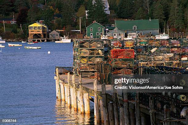 maine fishing village - insel mount desert island stock-fotos und bilder