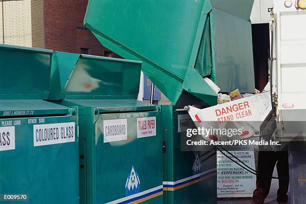 Lifting Tins Photos And Premium High Res Pictures Getty Images lifting-tins-photos-and-premium-high-res-pictures-getty-images