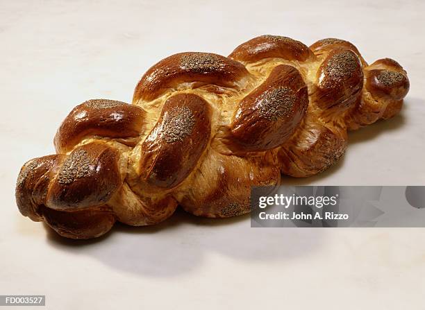 challah bread - braided bread stock pictures, royalty-free photos & images