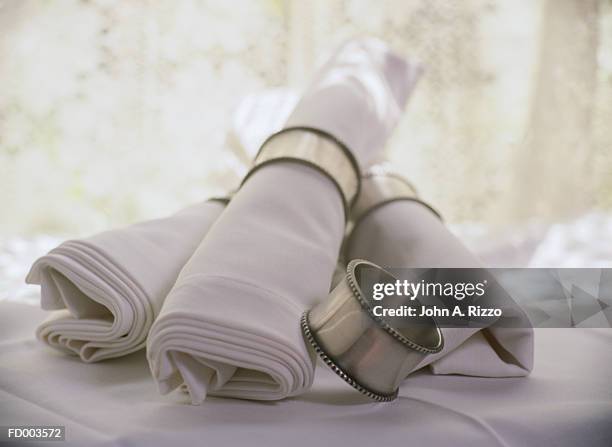 napkins - serviettenring stock-fotos und bilder
