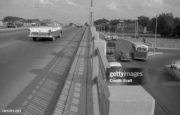 detroit highway - 1955 stock pictures, royalty-free photos & images