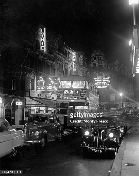 street night - 1950s stock pictures, royalty-free photos & images