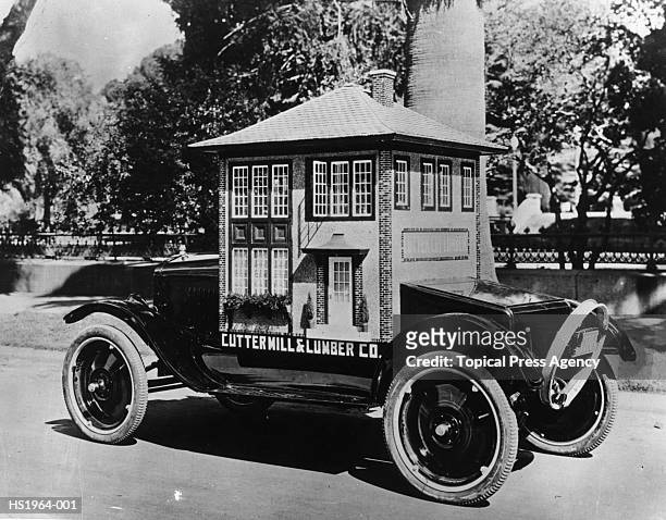 mobile advertisement - 1920 car stock pictures, royalty-free photos & images