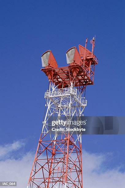 microwave tower - microwave tower stock pictures, royalty-free photos & images