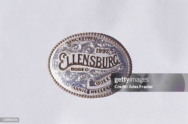 belt buckle - silver belt photos et images de collection