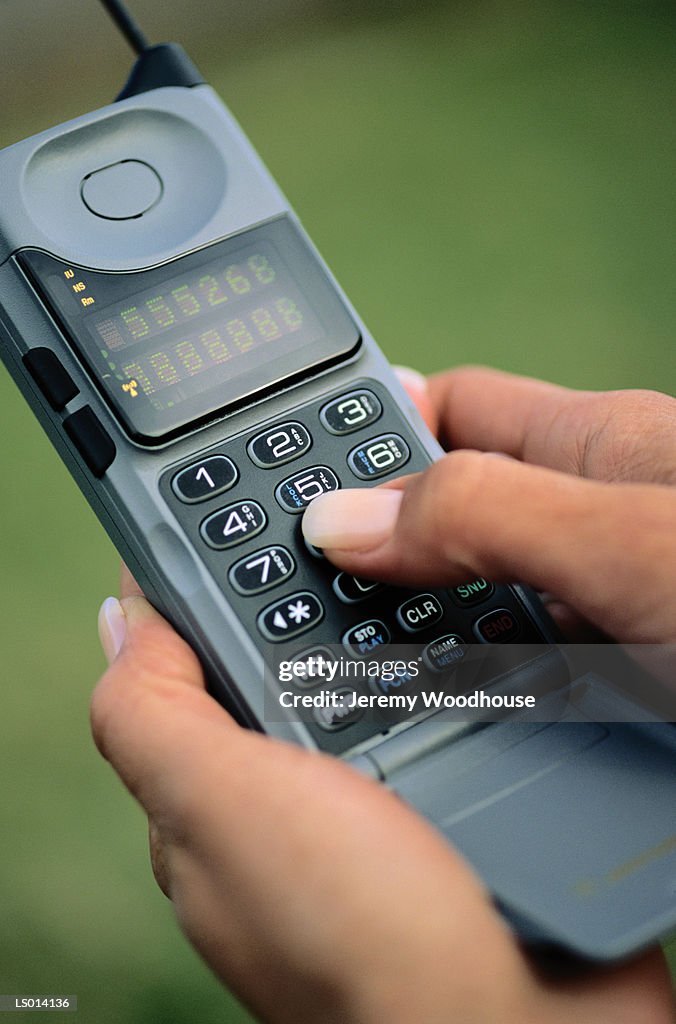 Dialing Cellular Phone