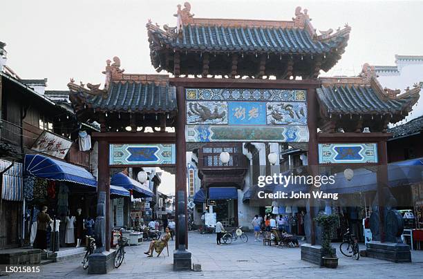 chinese market street - south east china stock pictures, royalty-free photos & images