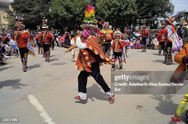 oruro carnival - festival of flight to mark london biggin hill airports centenary year celebrations stockfoto's en -beelden